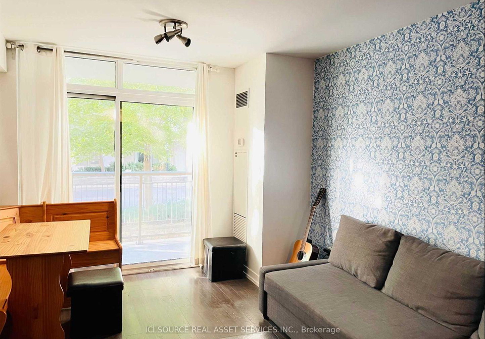816-lansdowne-avenue-toronto-ontario-w13226286