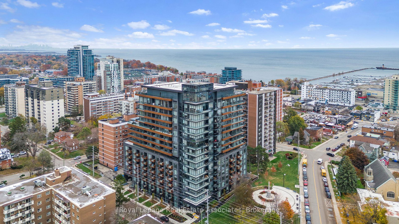 21-park-street-e-mississauga-ontario-w13226360
