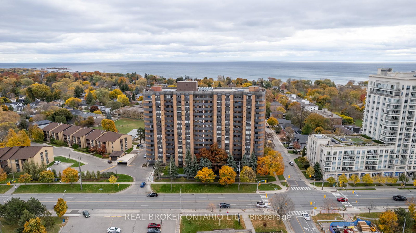 3845-lake-shore-boulevard-w-etobicoke-ontario-w13226426