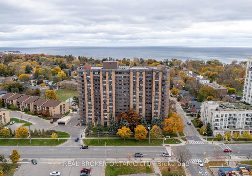 3845-lake-shore-boulevard-w-etobicoke-ontario-w13226426