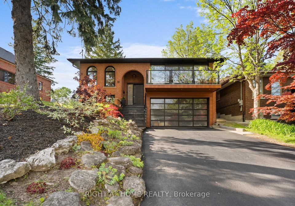 10-wingrove-hill-etobicoke-ontario-w13226432