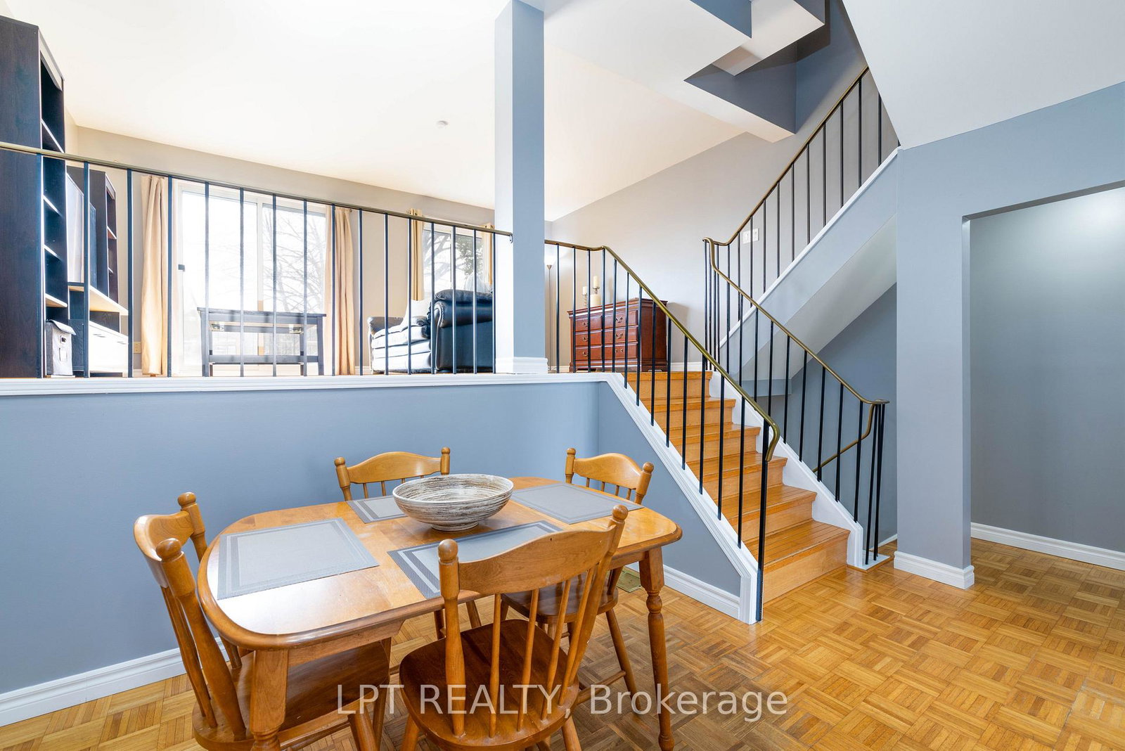 2315-bromsgrove-road-mississauga-ontario-w13226548