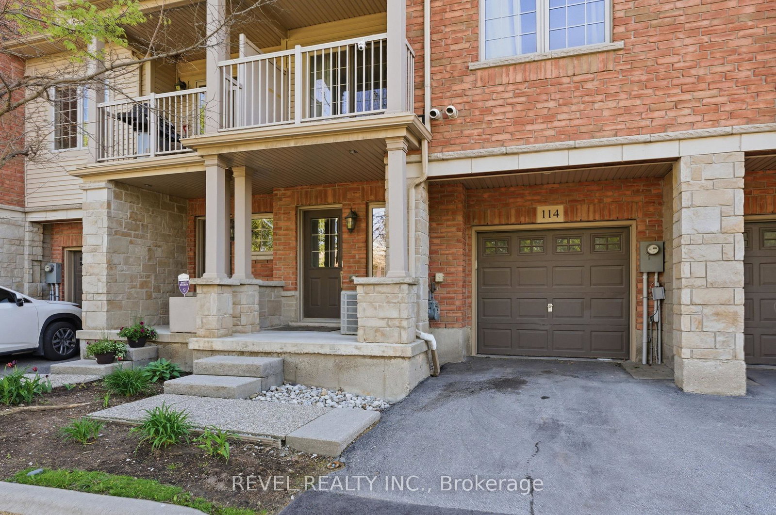 1401-plains-road-e-burlington-ontario-w13226600