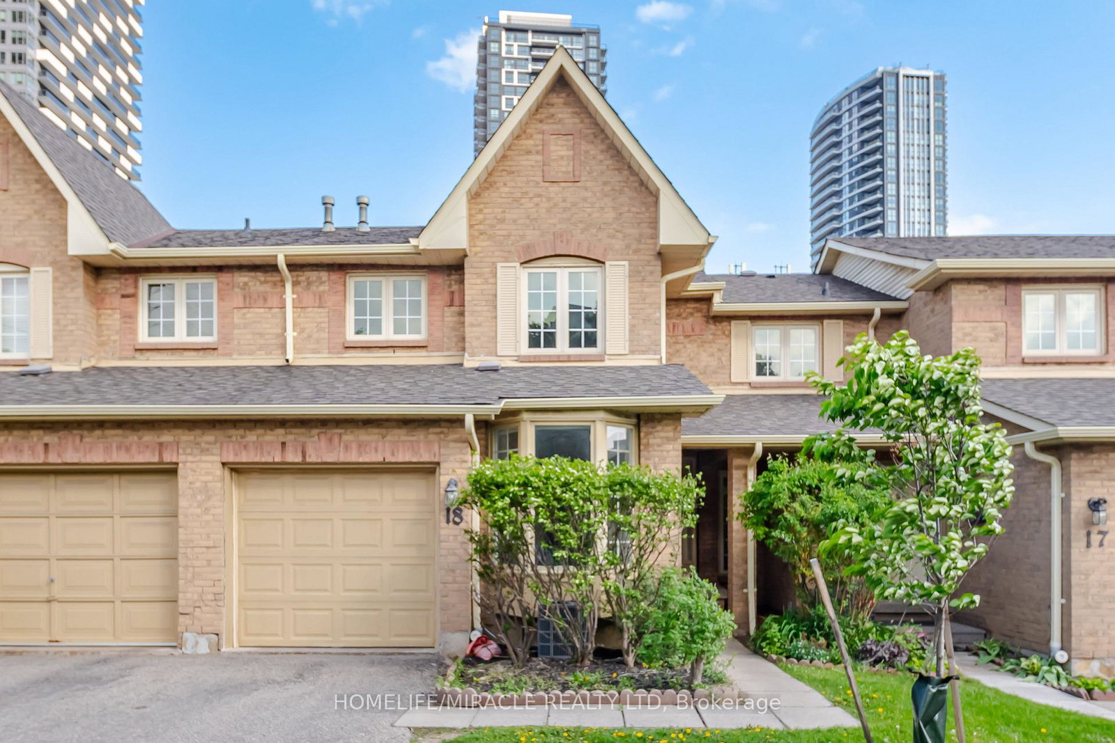 35-ceremonial-drive-mississauga-ontario-w13226808