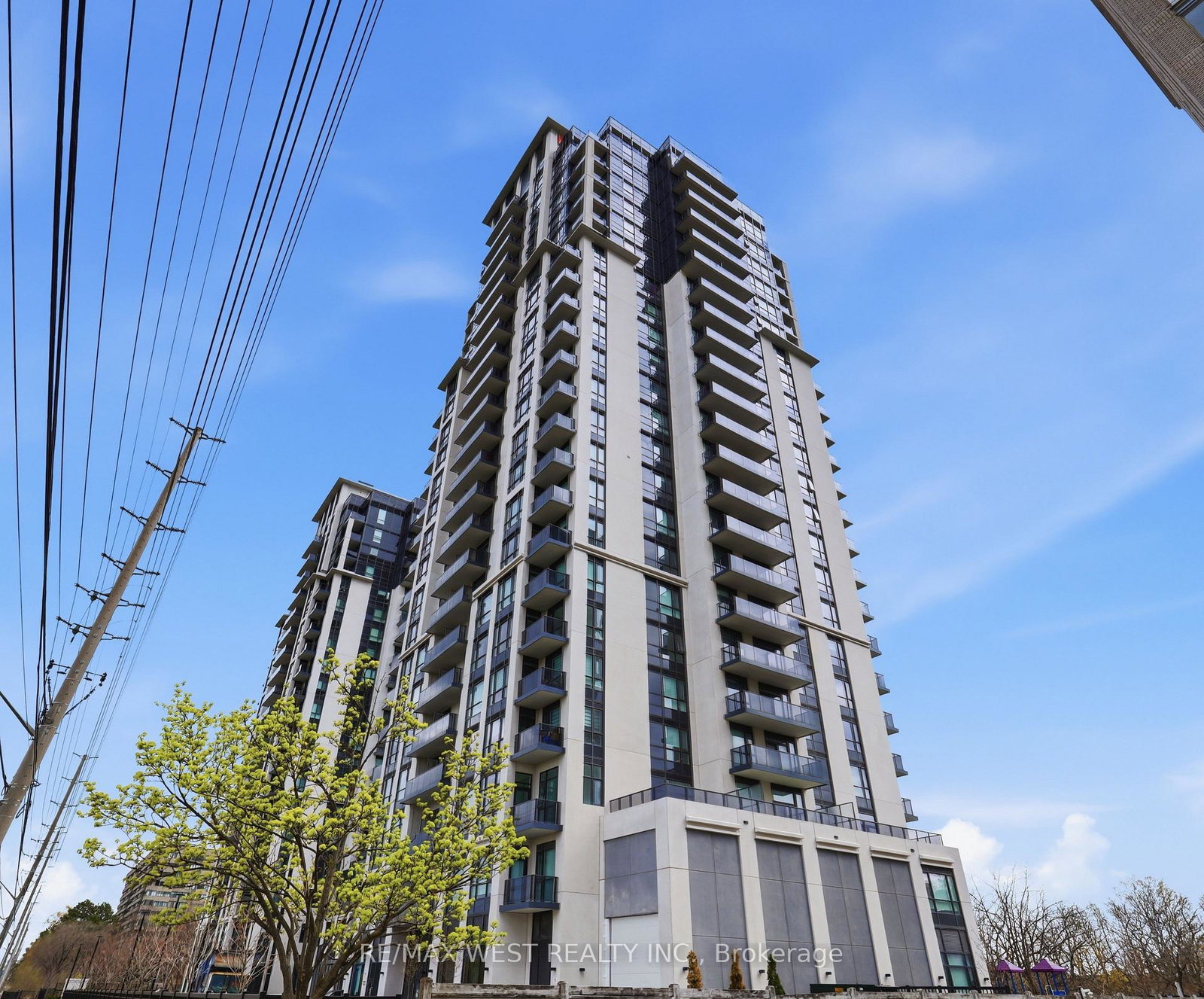 202-burnhamthorpe-road-e-mississauga-ontario-w13226854