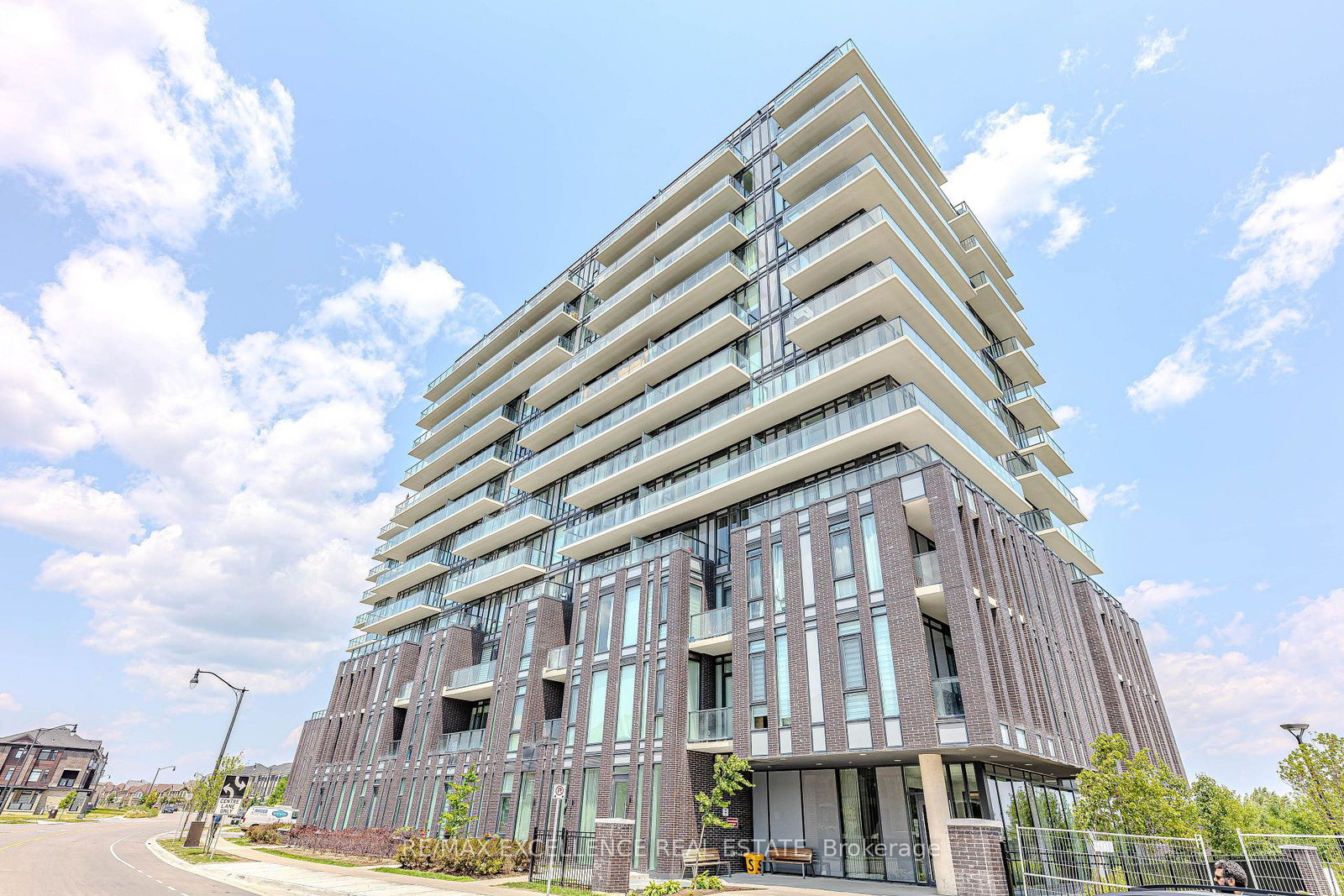 215-veterans-drive-brampton-ontario-w13227100