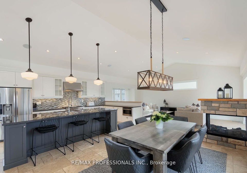 321-wendy-lane-oakville-ontario-w13227124