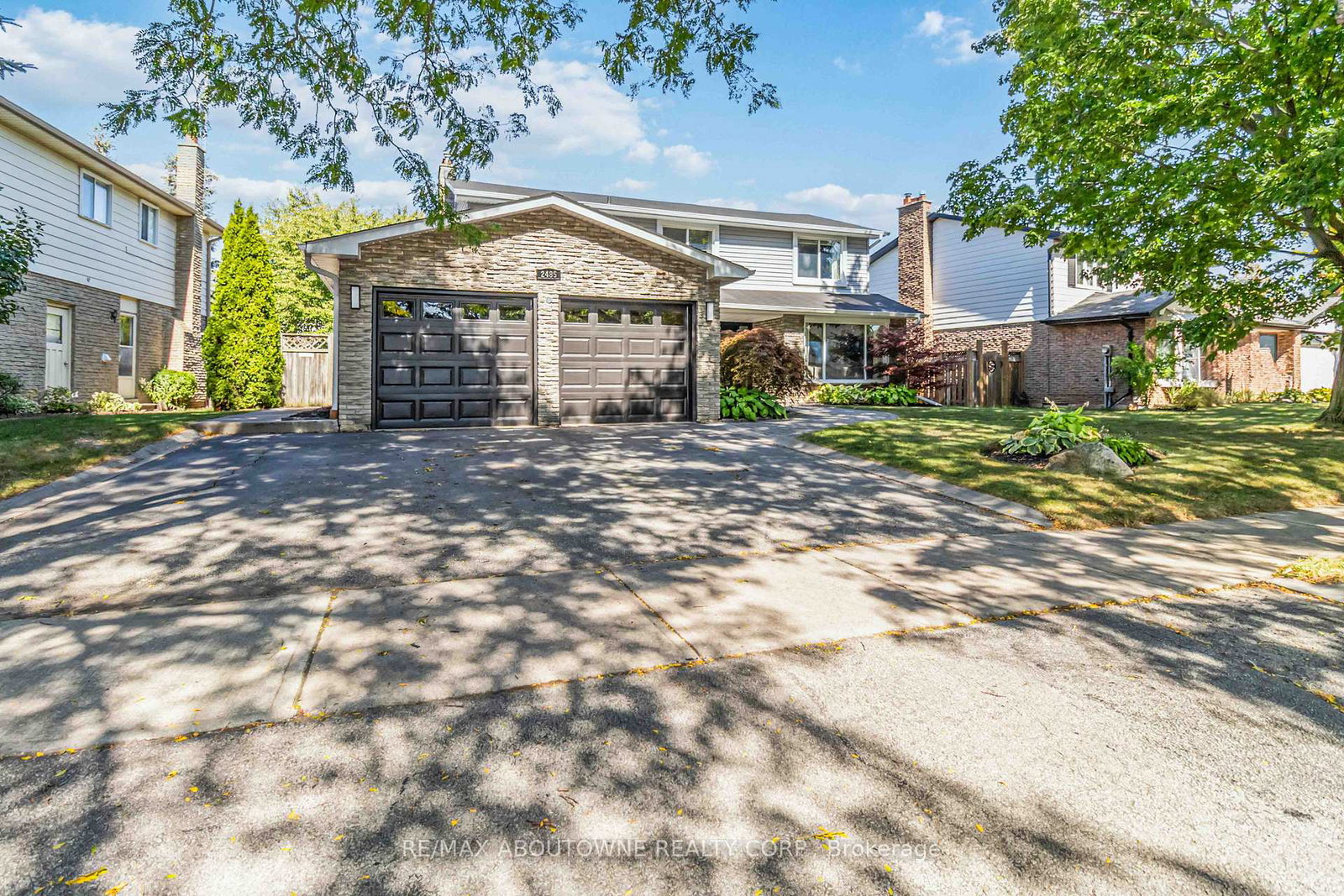 2485-woburn-crescent-oakville-ontario-w13227178