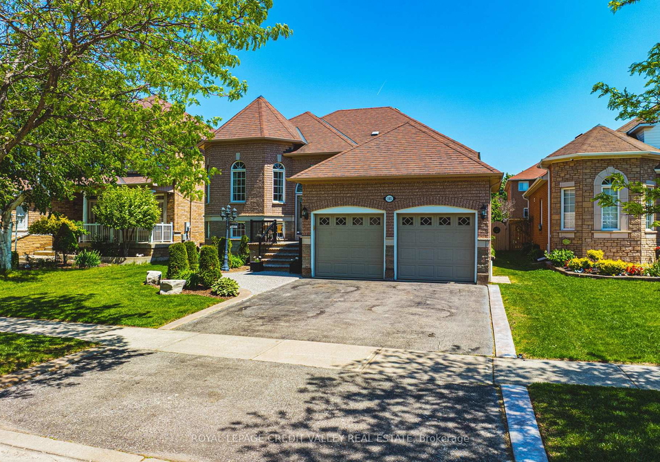 105-pinebrook-circle-caledon-ontario-w13227180