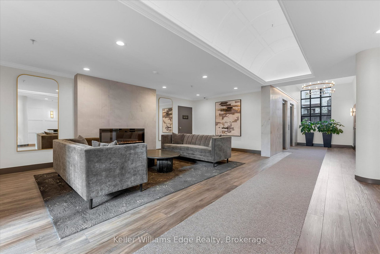 185-robinson-street-oakville-ontario-w13227290