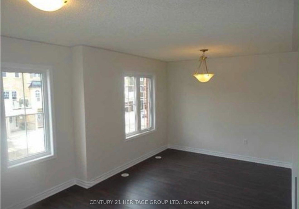 20-tight-court-milton-ontario-w13227354