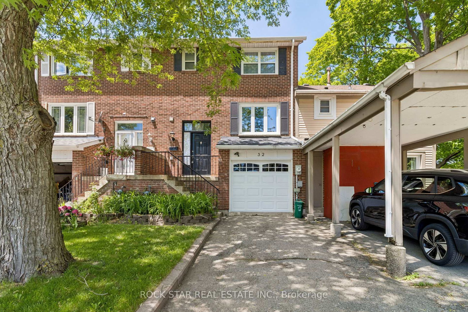 32-lansing-square-brampton-ontario-w13227420