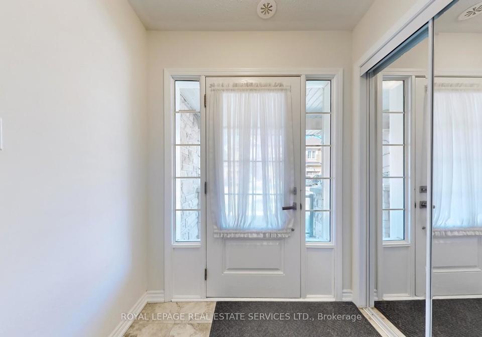 280-sarah-cline-drive-oakville-ontario-w13227574