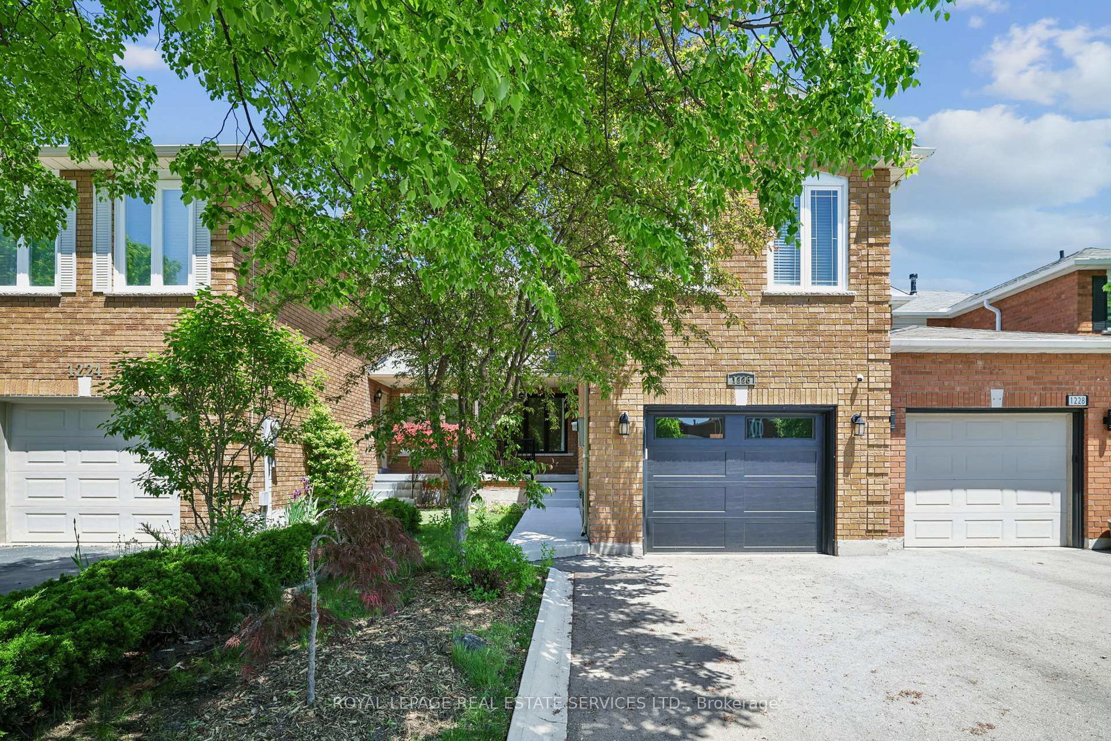 1226-blackburn-drive-oakville-ontario-w13227630