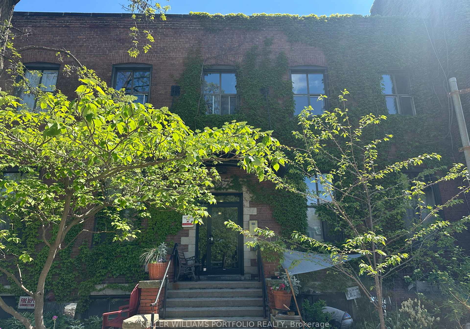 347-sorauren-avenue-toronto-ontario-w13227748