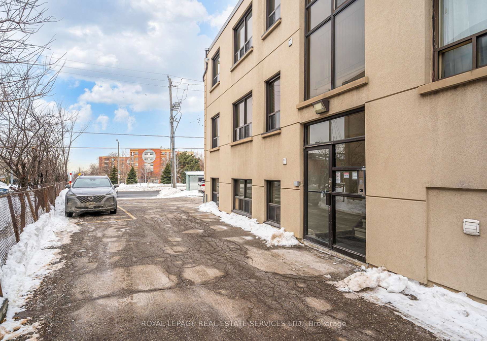 2637-keele-street-north-york-ontario-w13227796