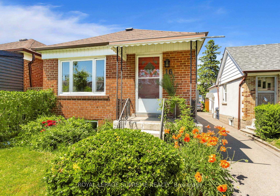 16-east-drive-e-toronto-ontario-w13227906