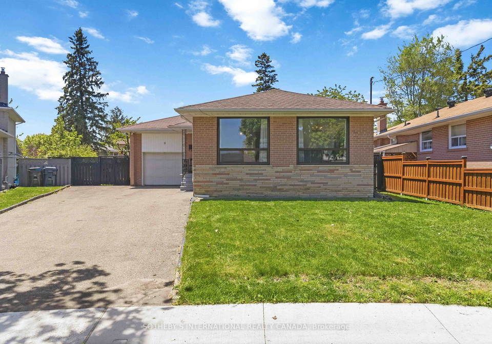 11-pagoda-place-etobicoke-ontario-w13227920
