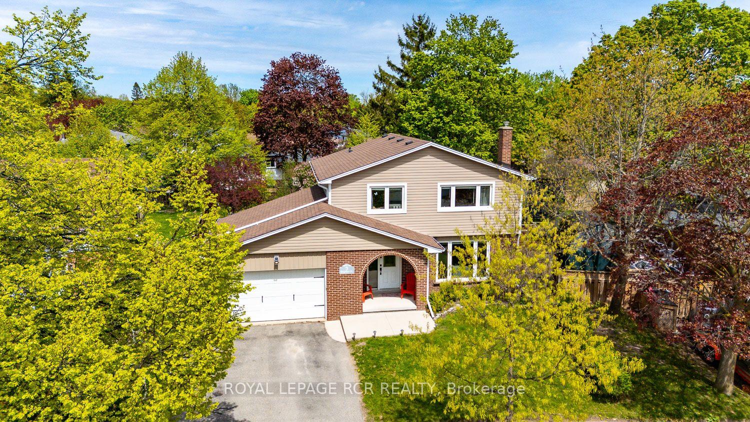 3-brighton-place-orangeville-ontario-w13228130