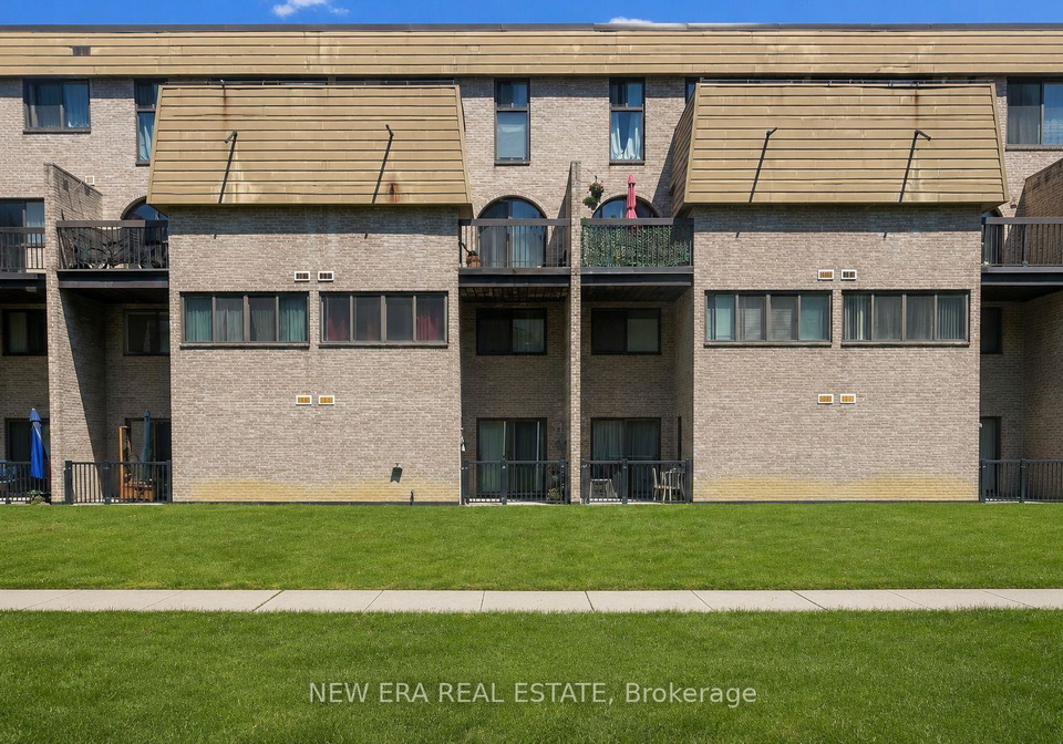 2095-roche-court-mississauga-ontario-w13228152