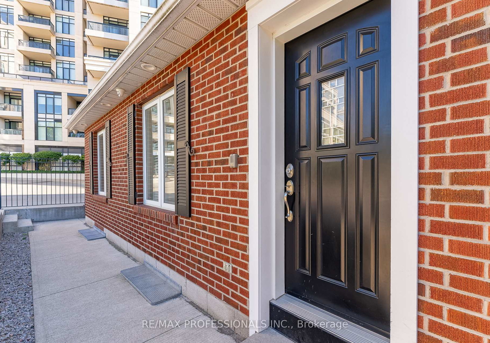 5b-old-mill-drive-toronto-ontario-w13228668