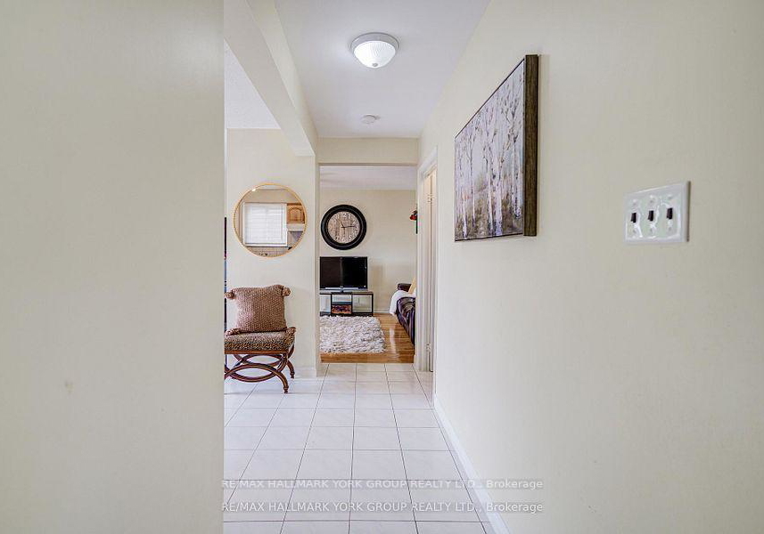 9-bur-oak-way-york-ontario-w13228880