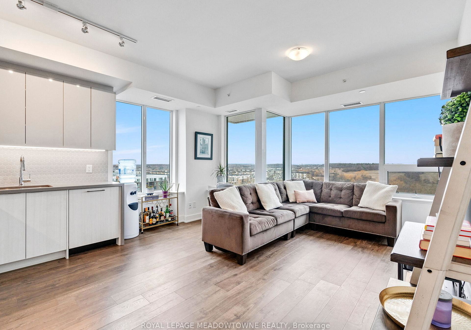 2489-taunton-road-oakville-ontario-w13228992