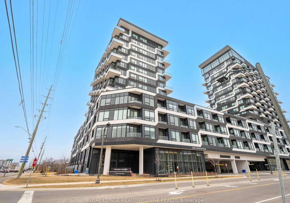 2489-taunton-road-oakville-ontario-w13228992