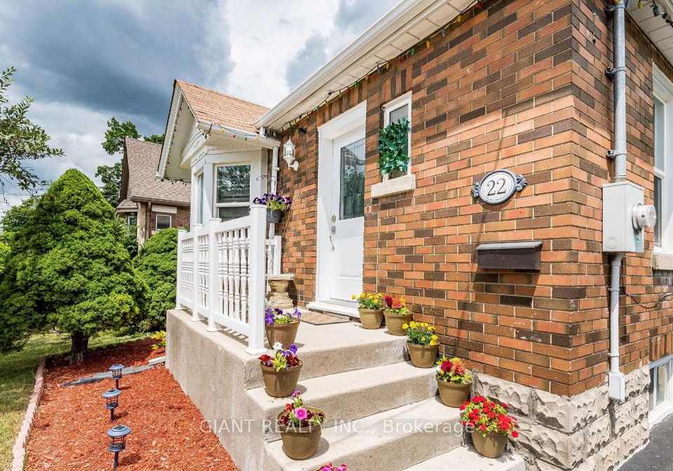 22-west-street-w-brampton-ontario-w13229020