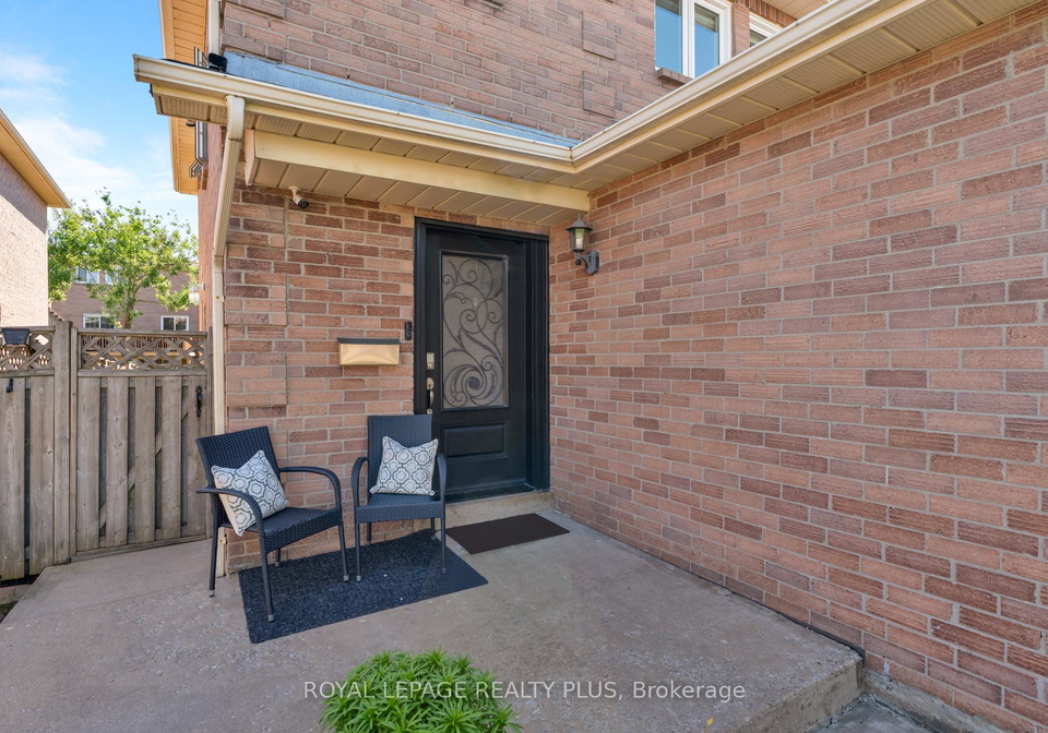 5229-palomar-crescent-mississauga-ontario-w13229196