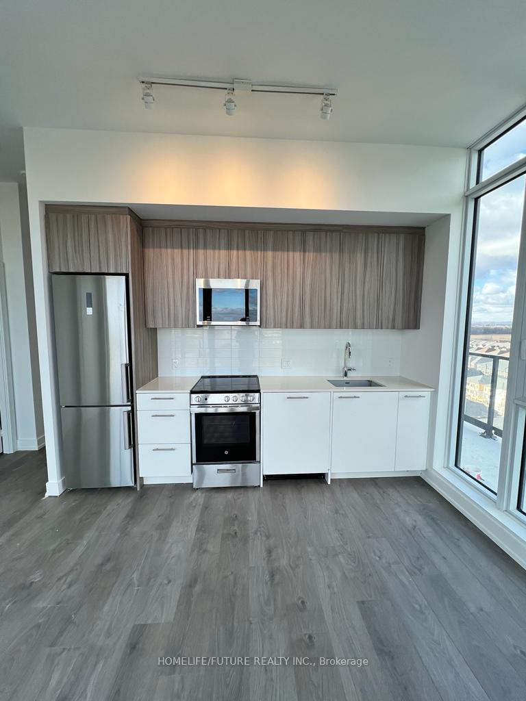 215-veterans-drive-brampton-ontario-w13229204
