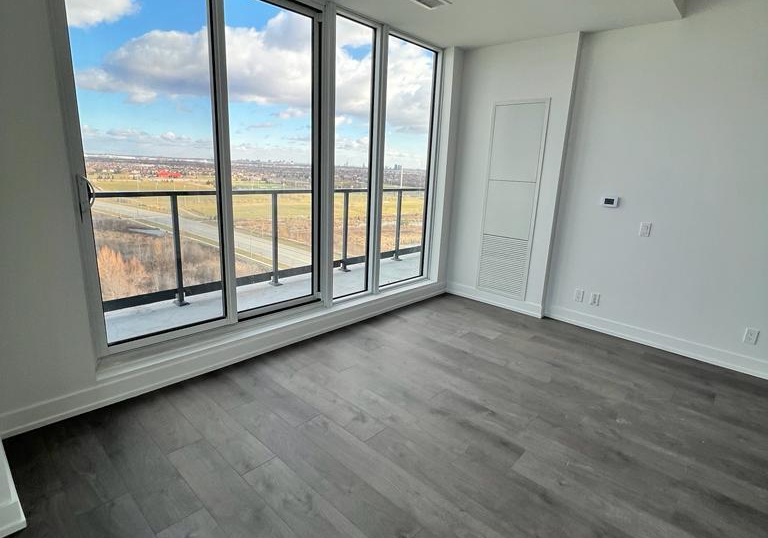 215-veterans-drive-brampton-ontario-w13229204