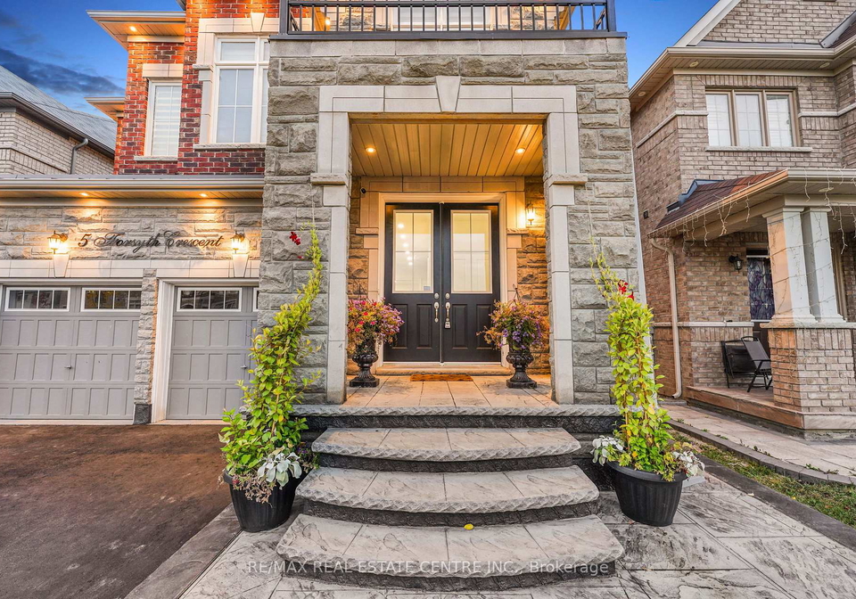 5-forsyth-crescent-e-brampton-ontario-w13229244