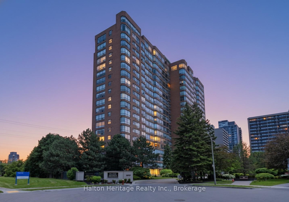 1276-maple-crossing-boulevard-burlington-ontario-w13229450