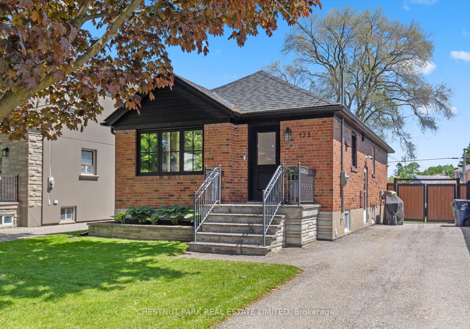 123-wesley-street-etobicoke-ontario-w13229462