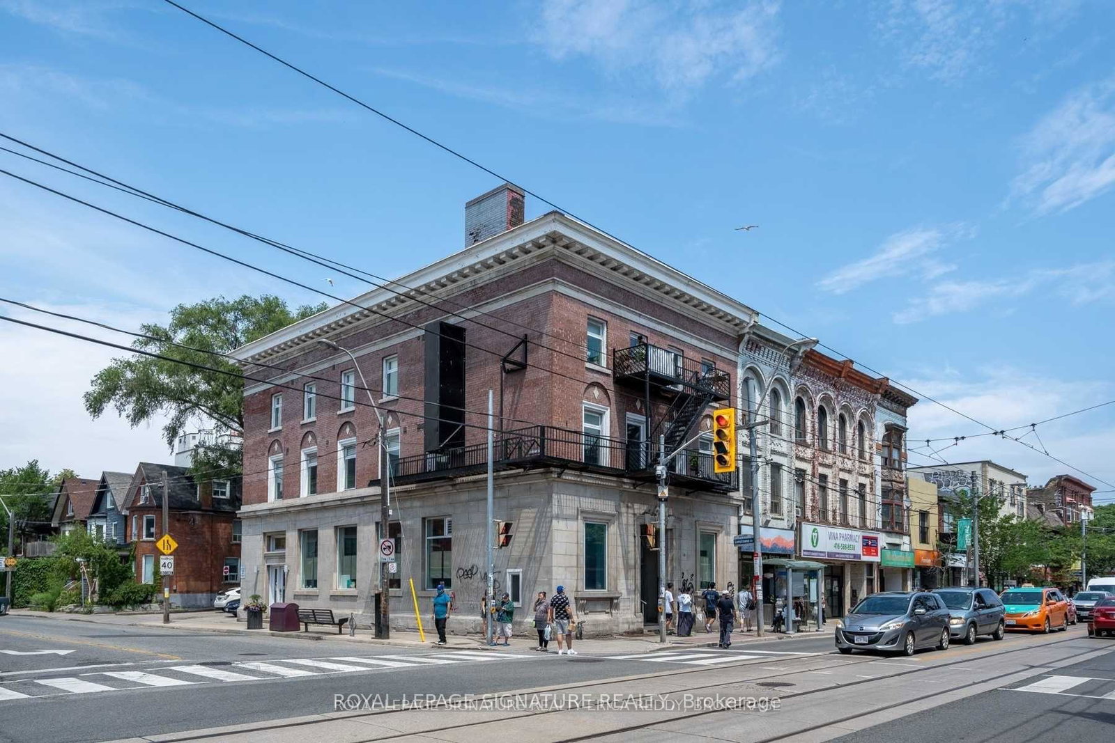 1-lansdowne-avenue-toronto-ontario-w13229464