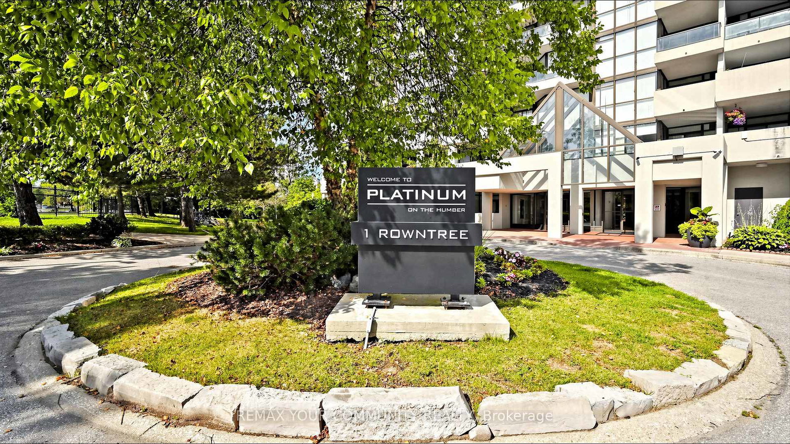 1-rowntree-road-etobicoke-ontario-w13229546
