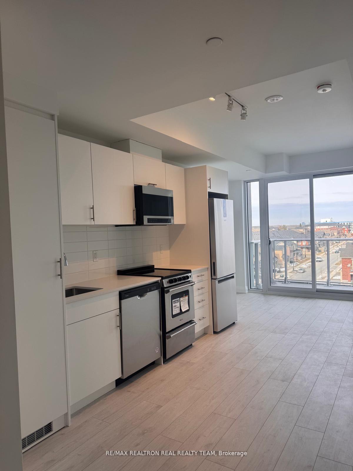 412-silver-maple-road-oakville-ontario-w13229602
