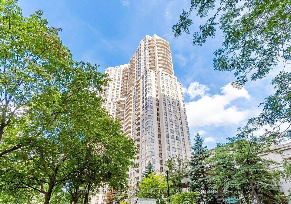 35-kingsbridge-garden-circle-mississauga-ontario-w13229620