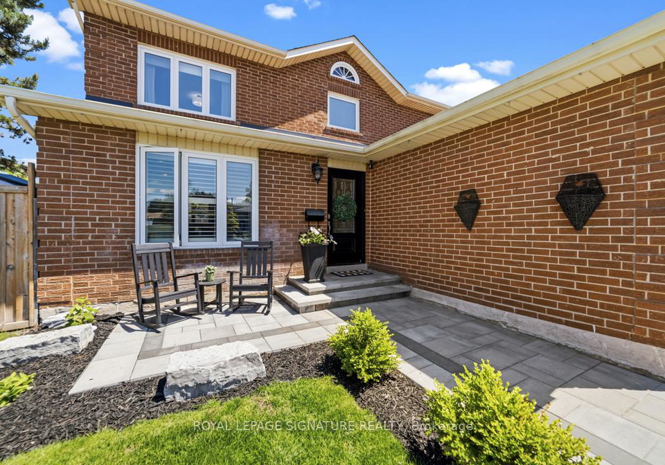 752-laurier-avenue-milton-ontario-w13229858