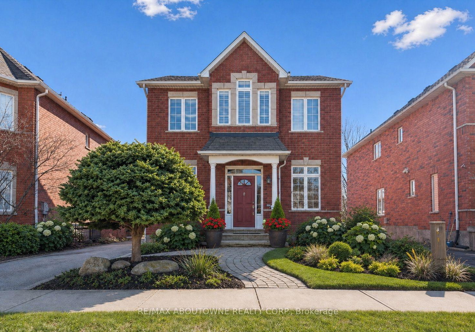 2484-capilano-crescent-oakville-ontario-w13229906