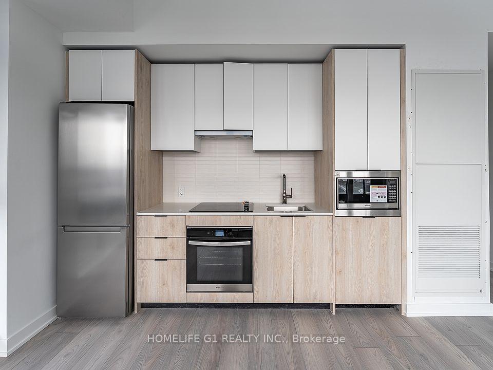 1007-the-queensway-drive-etobicoke-ontario-w13229930