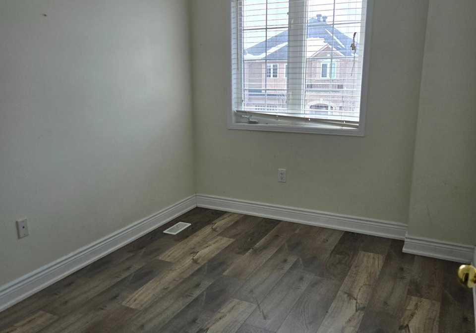 110-crystalview-crescent-brampton-ontario-w13230100