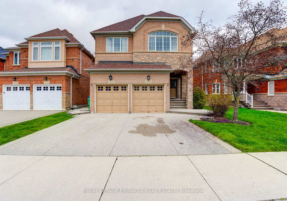 5921-summerside-drive-mississauga-ontario-w13230156