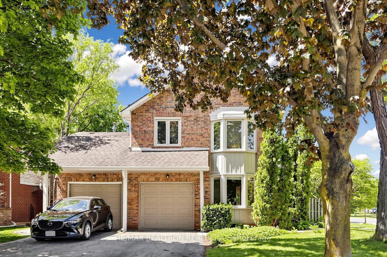1120-potters-wheel-crescent-oakville-ontario-w13230266