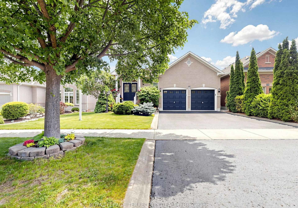 19-johnson-crescent-halton-hills-ontario-w13230270