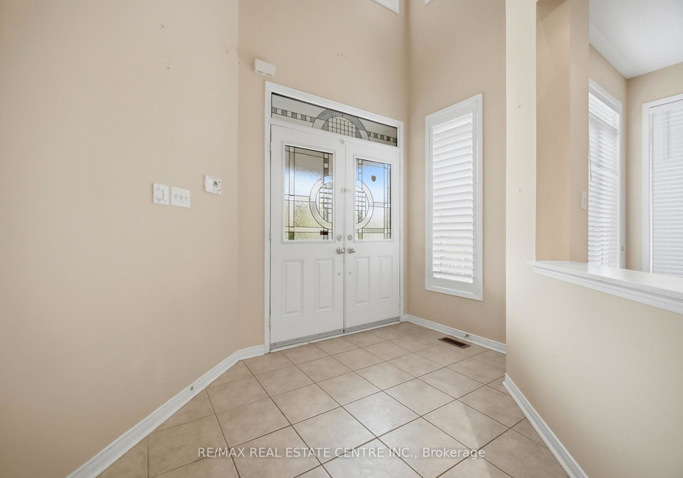 5218-oscar-peterson-boulevard-mississauga-ontario-w13230334