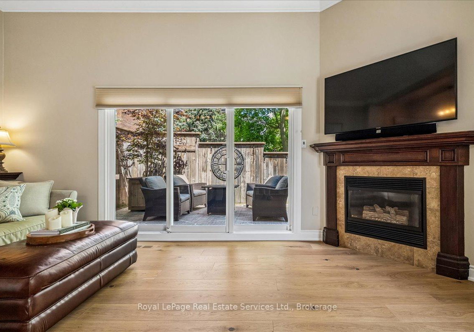 2254-marine-drive-oakville-ontario-w13230366