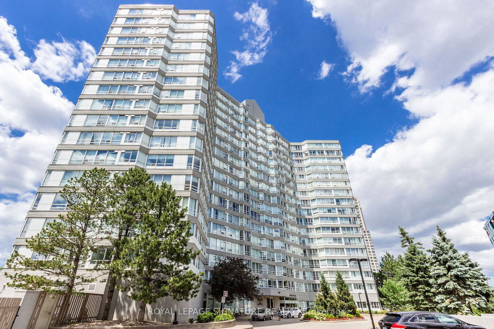 50-kingsbridge-garden-circle-mississauga-ontario-w13230368