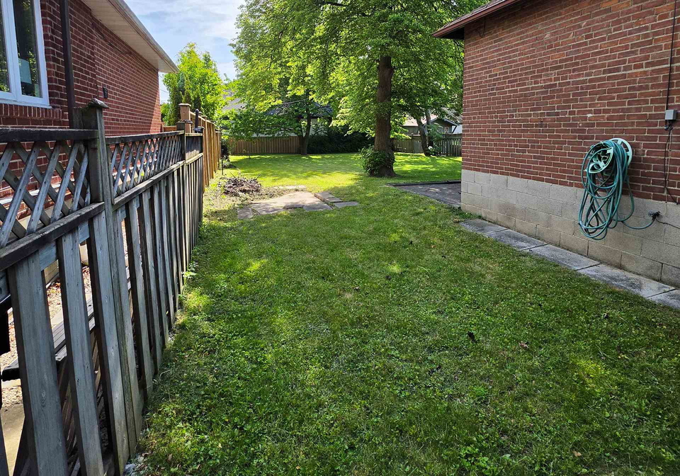 14-northglen-avenue-etobicoke-ontario-w13230376